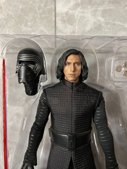 Hot Toys Star Wars The Last Jedi Kylo Ren MMS438