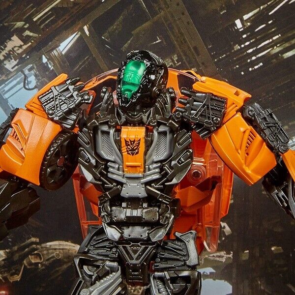 Hasbro Transformers Studio Series 17 Shadow Raider Deluxe Class