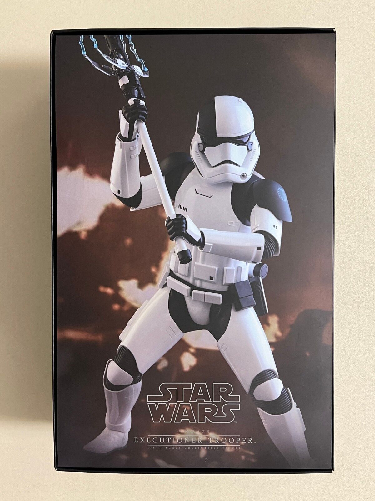 Hot Toys Star Wars MMS428 - EXECUTIONER TROOPER — THE LAST JEDI 1/6 12" Figure