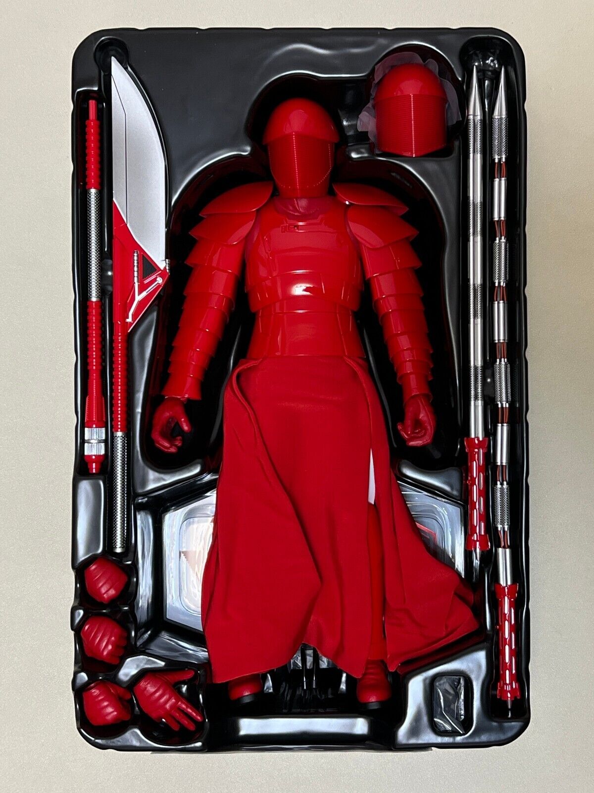 Hot Toys Star Wars Praetorian Guard w/Heavy Blade The Last Jedi 1:6 Scale MMS453