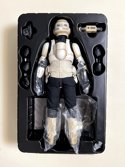 Hot Toys Star Wars The Mandalorian Scout Trooper 1/6 Action Figure TMS016