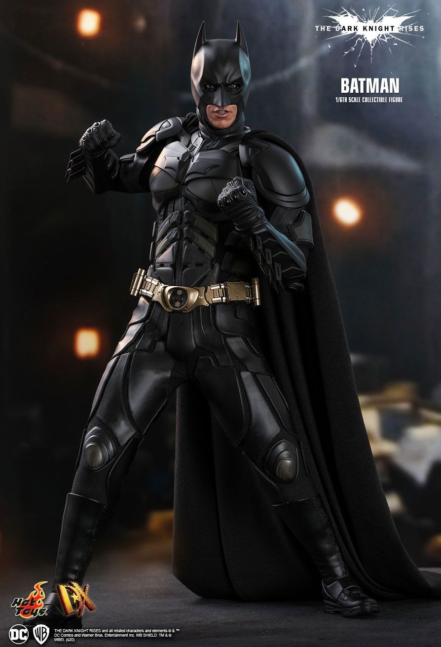 Hot Toys DX19 The Dark Knight Rises Batman Bruce Wayne 1/6 Scale Action Figure